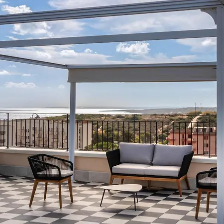 فندق Netum Mare Lido di Noto