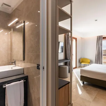 Netum Mare 4*